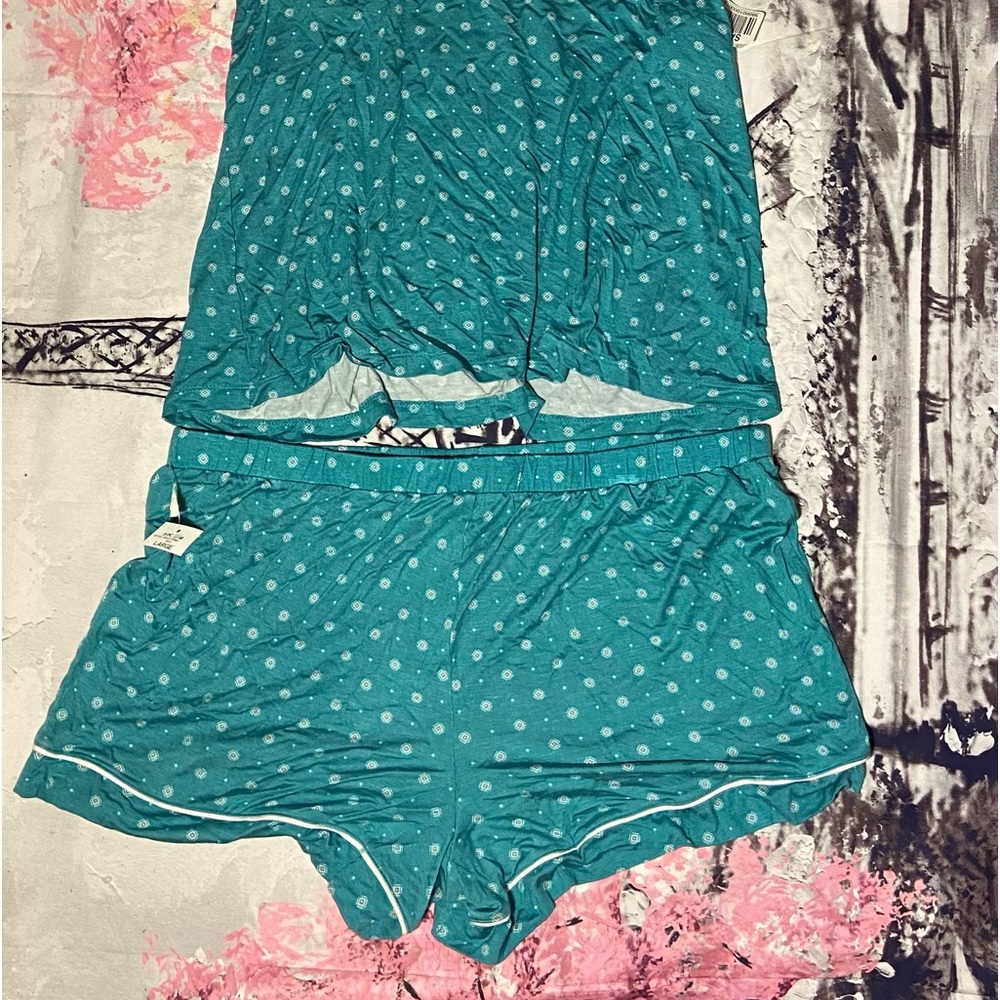 BRAND NEW 2 pc pajama set
